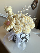 Load image into Gallery viewer, Candle bouquet