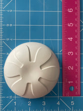 Load image into Gallery viewer, Flower pan mold
