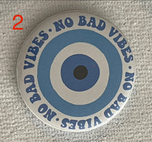Load image into Gallery viewer, Evil eye pin
