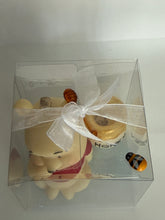 Load image into Gallery viewer, Bear &amp; Honey candle

