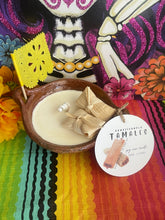 Load image into Gallery viewer, Tamales Soy Candle
