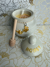 Load image into Gallery viewer, Honey Bee Candle
