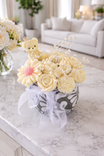 Load image into Gallery viewer, Candle bouquet
