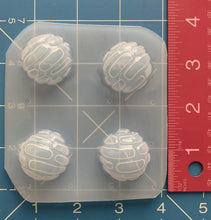 Load image into Gallery viewer, Concha &amp; Empanada Molds
