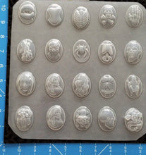 Load image into Gallery viewer, Cameo Mold Sheets
